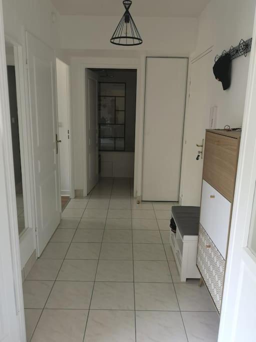 Appartement Centre Avec Balcon Parking Prive Orleans Exterior photo
