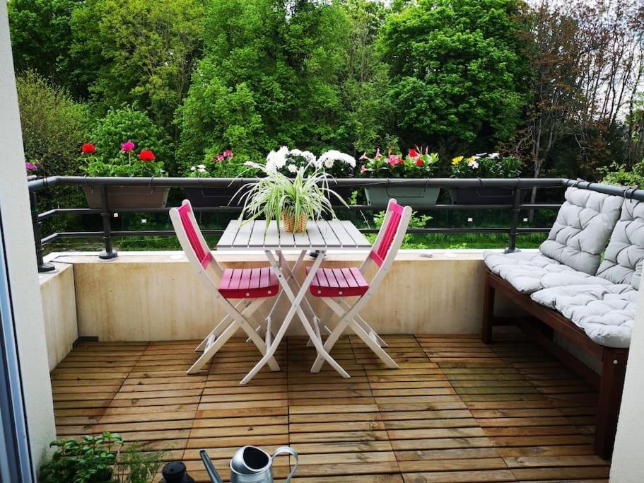 Appartement Centre Avec Balcon Parking Prive Orleans Exterior photo